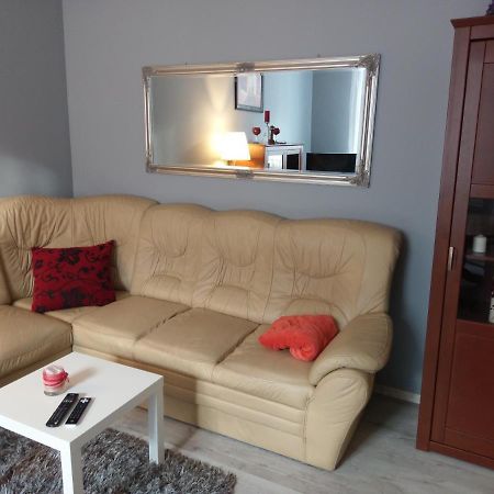 Apartament U Doris Apartman Słupsk Kültér fotó