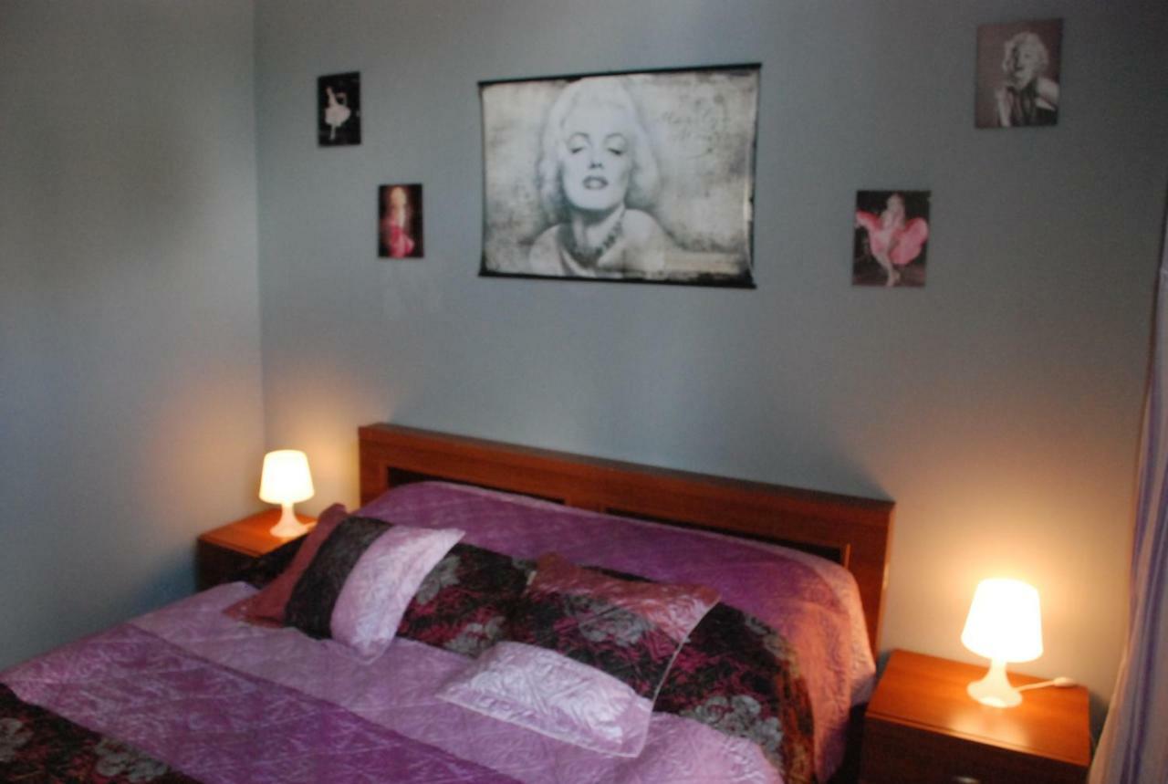 Apartament U Doris Apartman Słupsk Kültér fotó